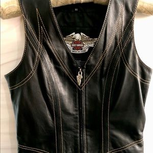 Harley Davidson Women’s leather vest. XS/Excellent